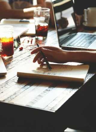 Training, courses, seminars, meetings, meetings or other events